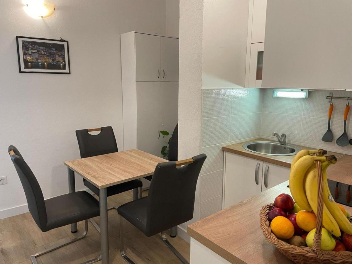 Apartments Anica & Gabriela Makarska Kültér fotó