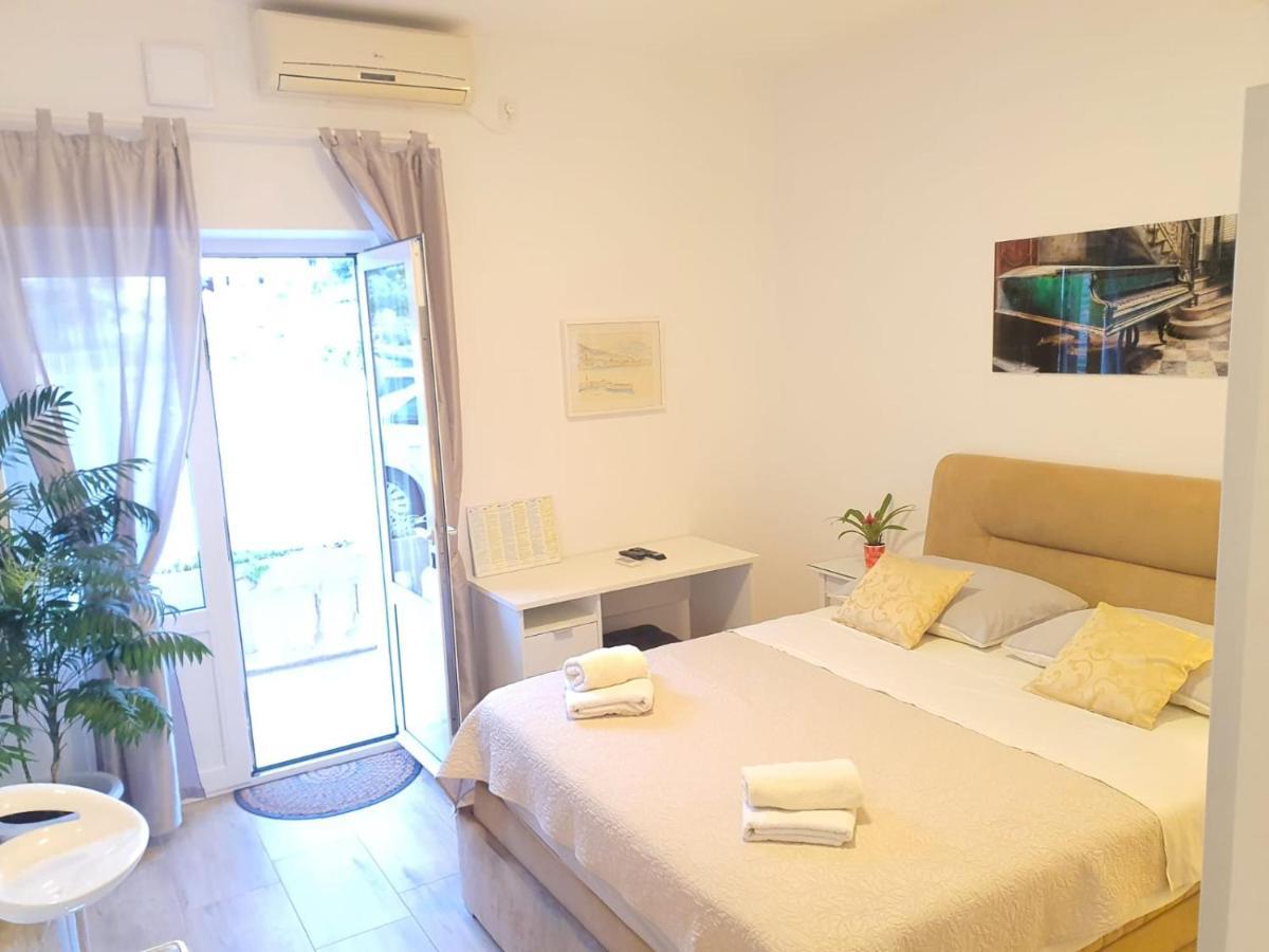 Apartments Anica & Gabriela Makarska Kültér fotó