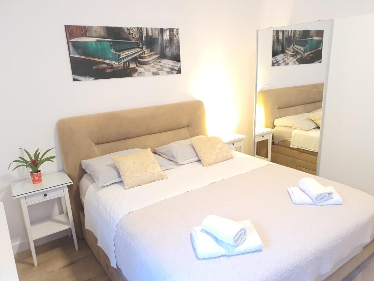 Apartments Anica & Gabriela Makarska Kültér fotó